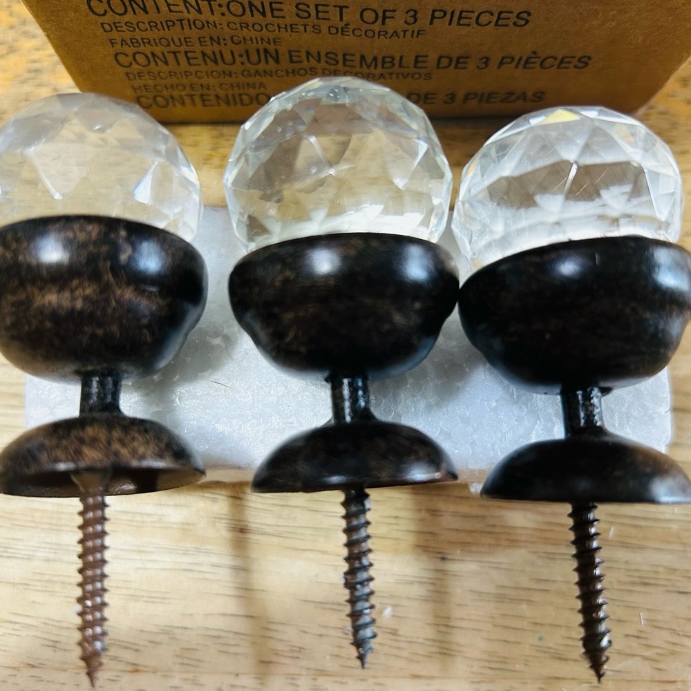 COPY - Vintage NEW in box 3 glass ball decorative hangers.